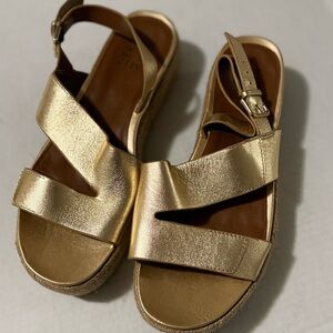 Naturalizer Gold Jasmine Wedge Half crossed